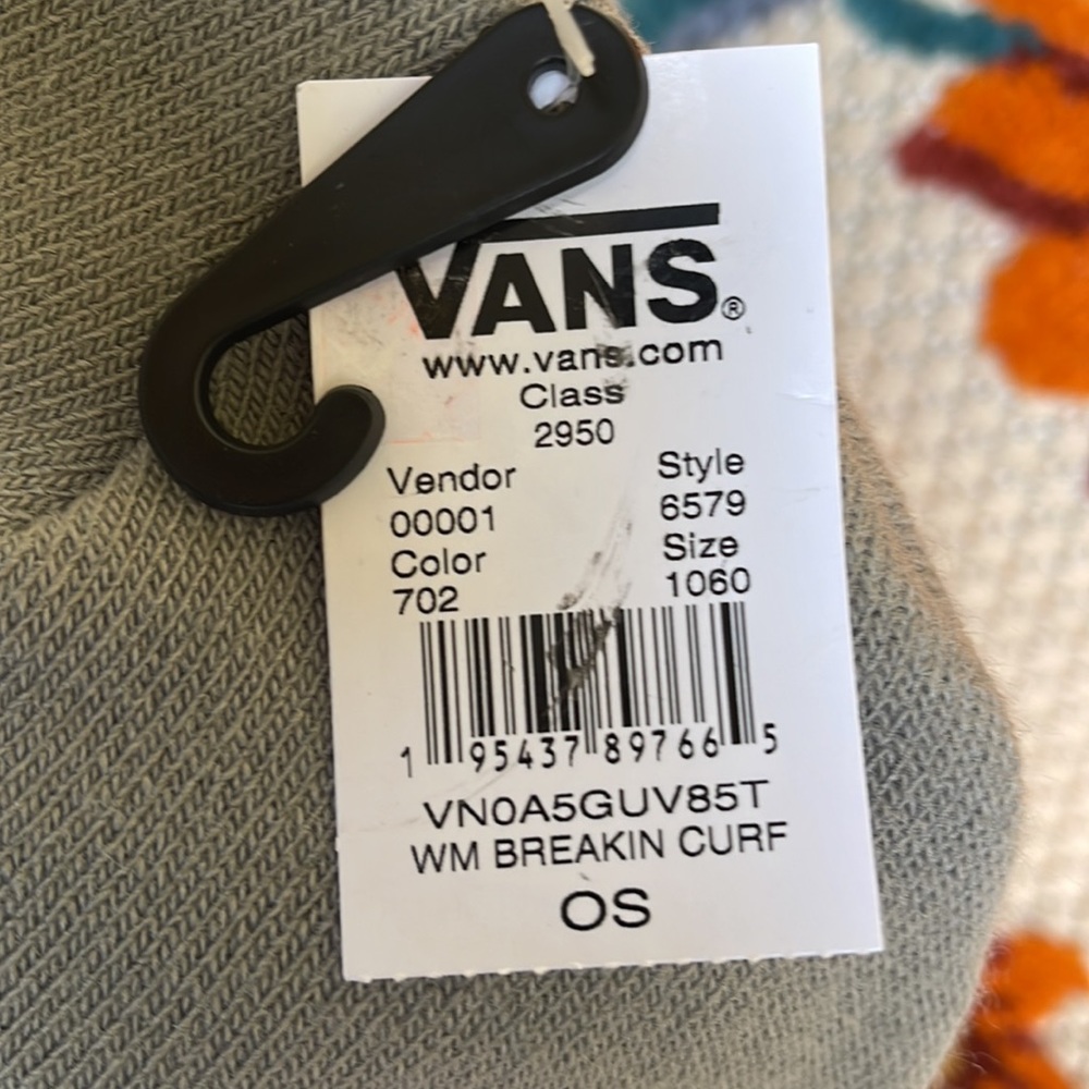 Vans WM Breakin Curf Grey Beanie Skateboarding Hat Women & Men VN0A5GUV85T - Picture 4 of 16